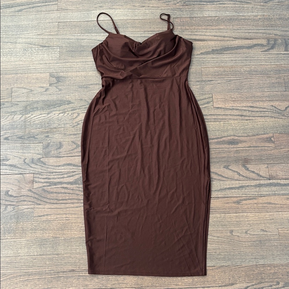 Elegant Brown Midi Dress